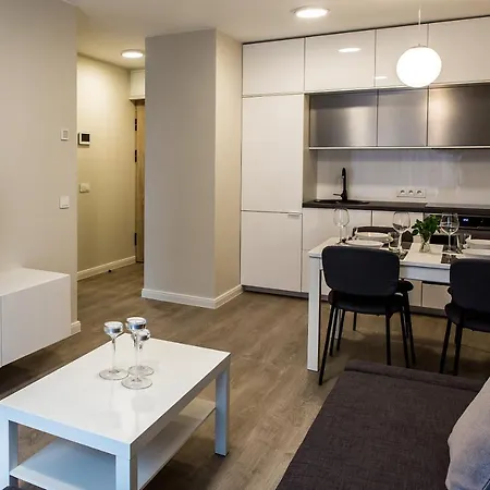 아파트 Am Apartamentai *